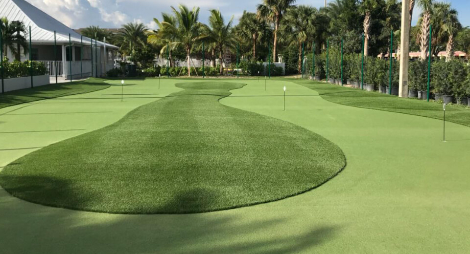 XGrass Putting Cours over Tennis Court