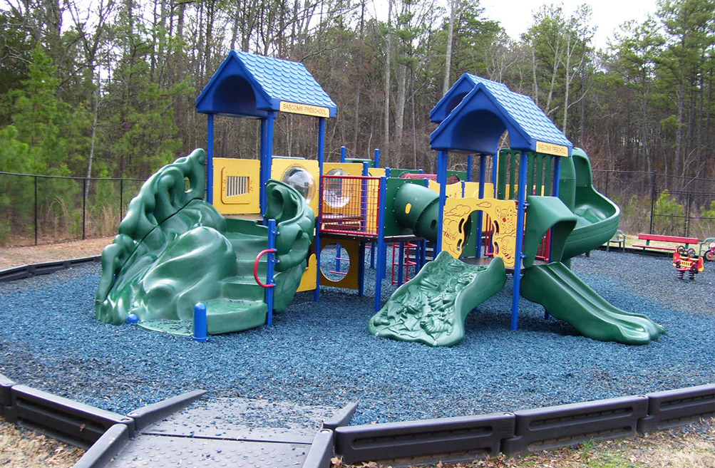 Rubber Mulch Nuggets, How Much Rubber Mulch Needed For Playground